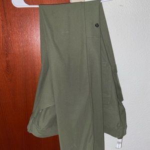 Men’s Lululemon ABC Pant